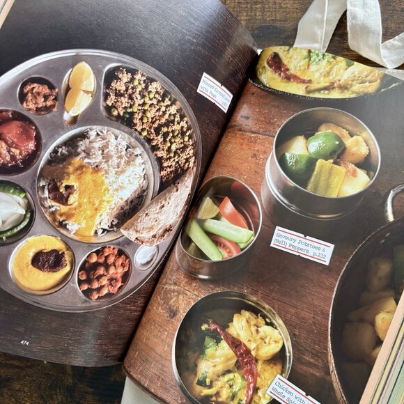 PHAIDON| India Cookbook by Pushpesh Pant Big Hardcover Book Over 1,000 RECIPES - Picture 6 of 6